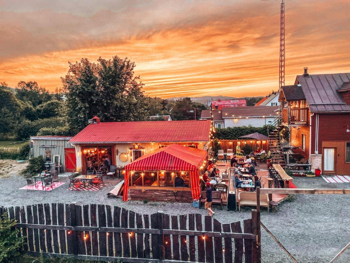 Auberge Mandala Сен Матийо Дю Парк Екстериор снимка